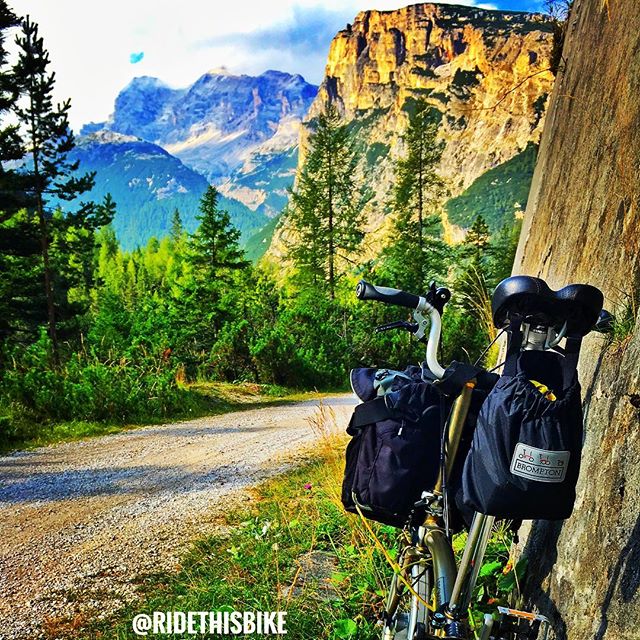 A bike tour through inspirational and beautiful scenery.