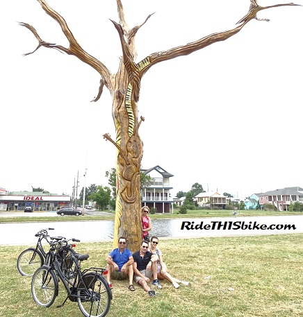 Sculpted oak on Bayou St. John dedicated to New Orleans culture